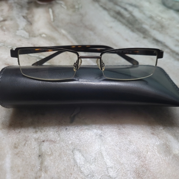 Austin Reed Eyeglasses - Picture 6 of 6